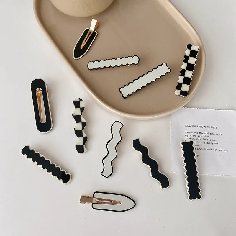 Designers resin checkered bobby pins hair snap clips
