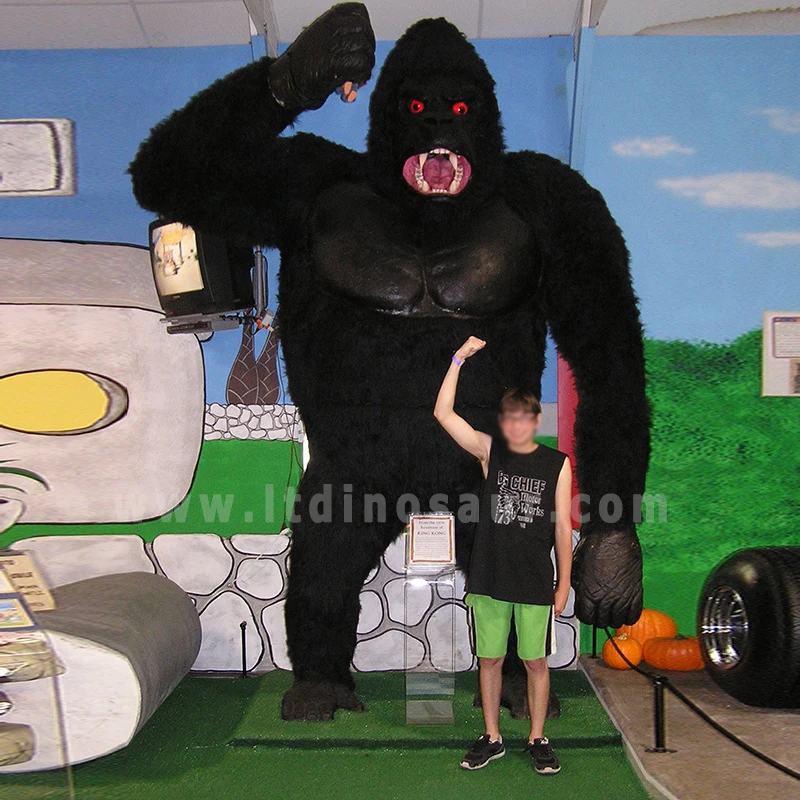 Custom Giant Huge Realistic Animatronic Monster