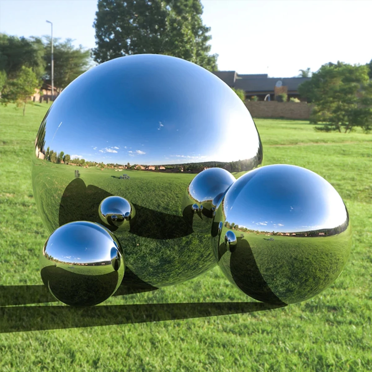 Supply 304 large round chrome stainless steel ball hollow metal sphere for sale