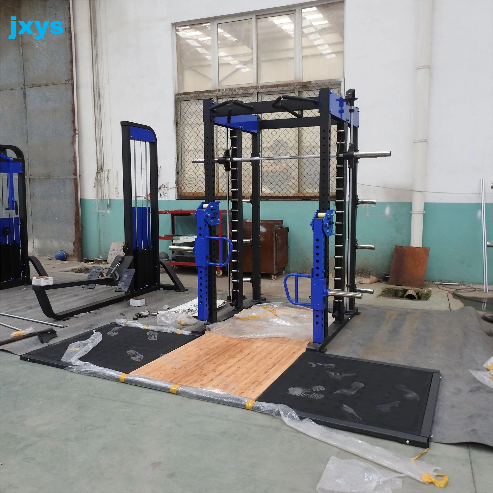 Fitness Manufacturer Selling Home Use Multi Functional Smith Machine Cross Trainer Multi Gym Equipment