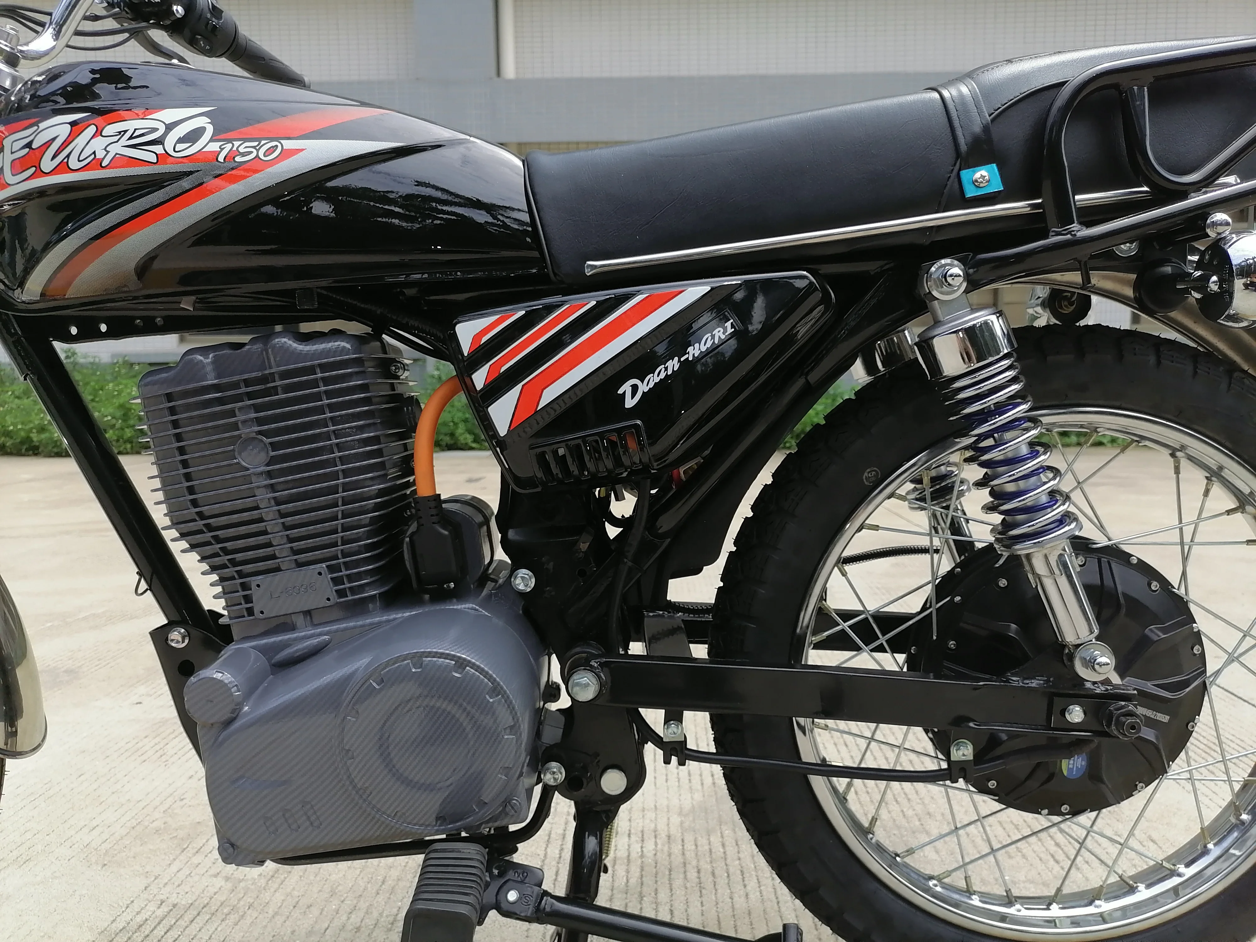 3000W Lithiam Battery classic electric motorcycle/bike CG