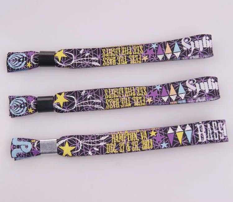 Hot Selling Top Grade Sample Free Woven Tire Wristband With Custom Logo