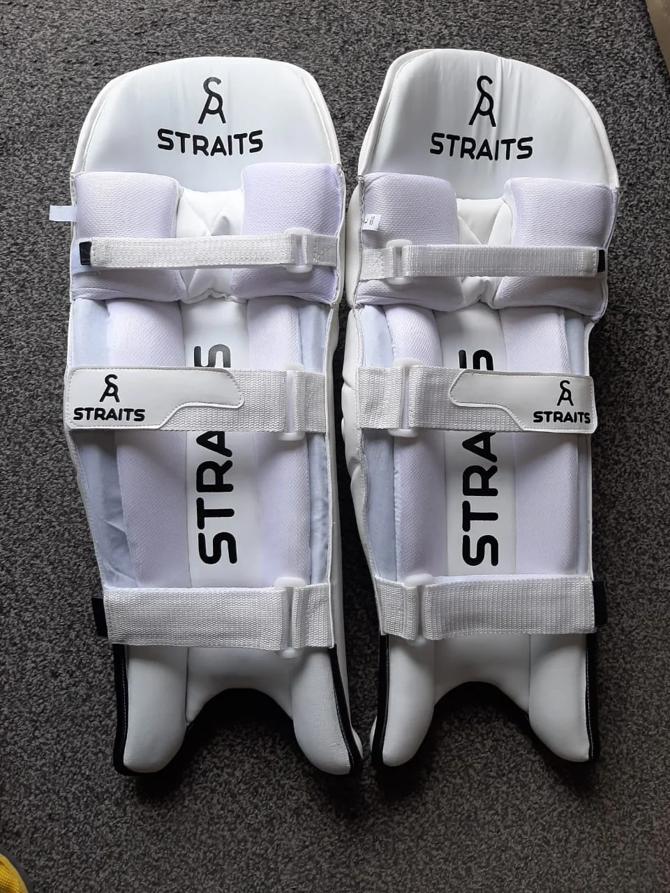 White & Black Cricket Batting Pads | Light Weight | Full Cane Protection |