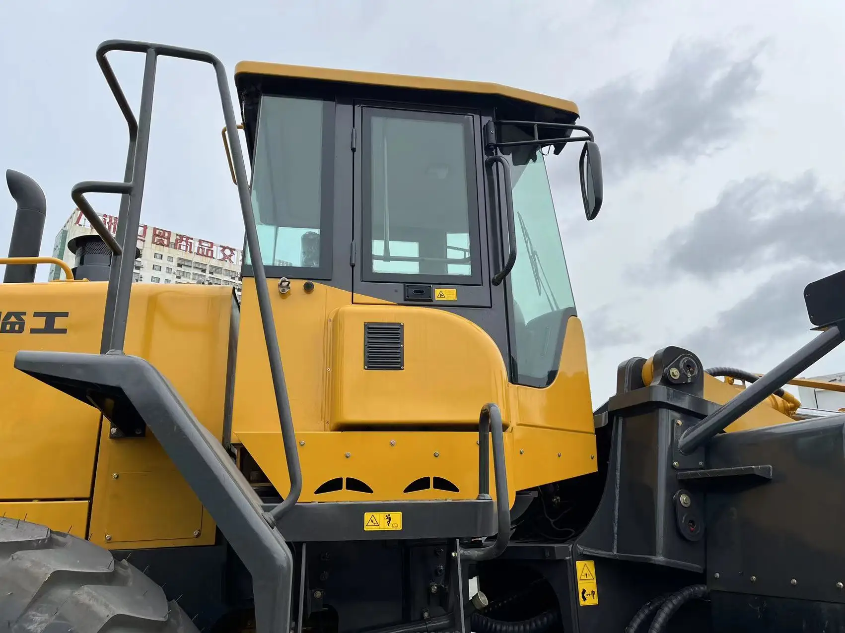 Good Performance Second-Hand SDLG LG956L Construction Small Mini Skid Steer Used Front Wheel Loader