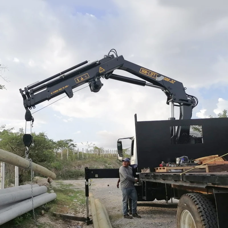 bob-lift 6.3 mini lifting crane knuckle boom crane hydraulic manipulator truck mounted crane manipulator with remote control
