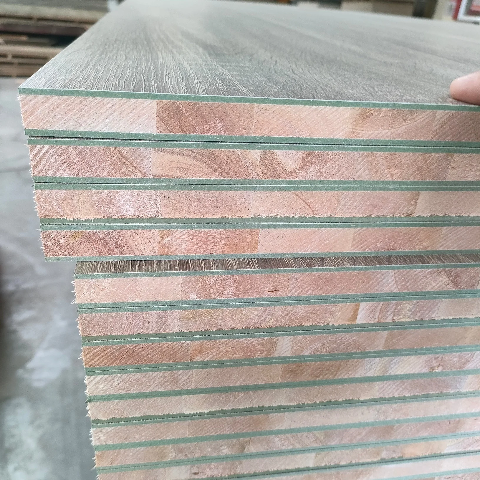 Высококачественная Глянцевая белая меламиновая доска 18 мм для мебели