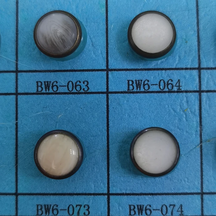 
Custom logo cloth clothing 17MM embossed vintage brass silver denim jeans buttons and rivets for garment 