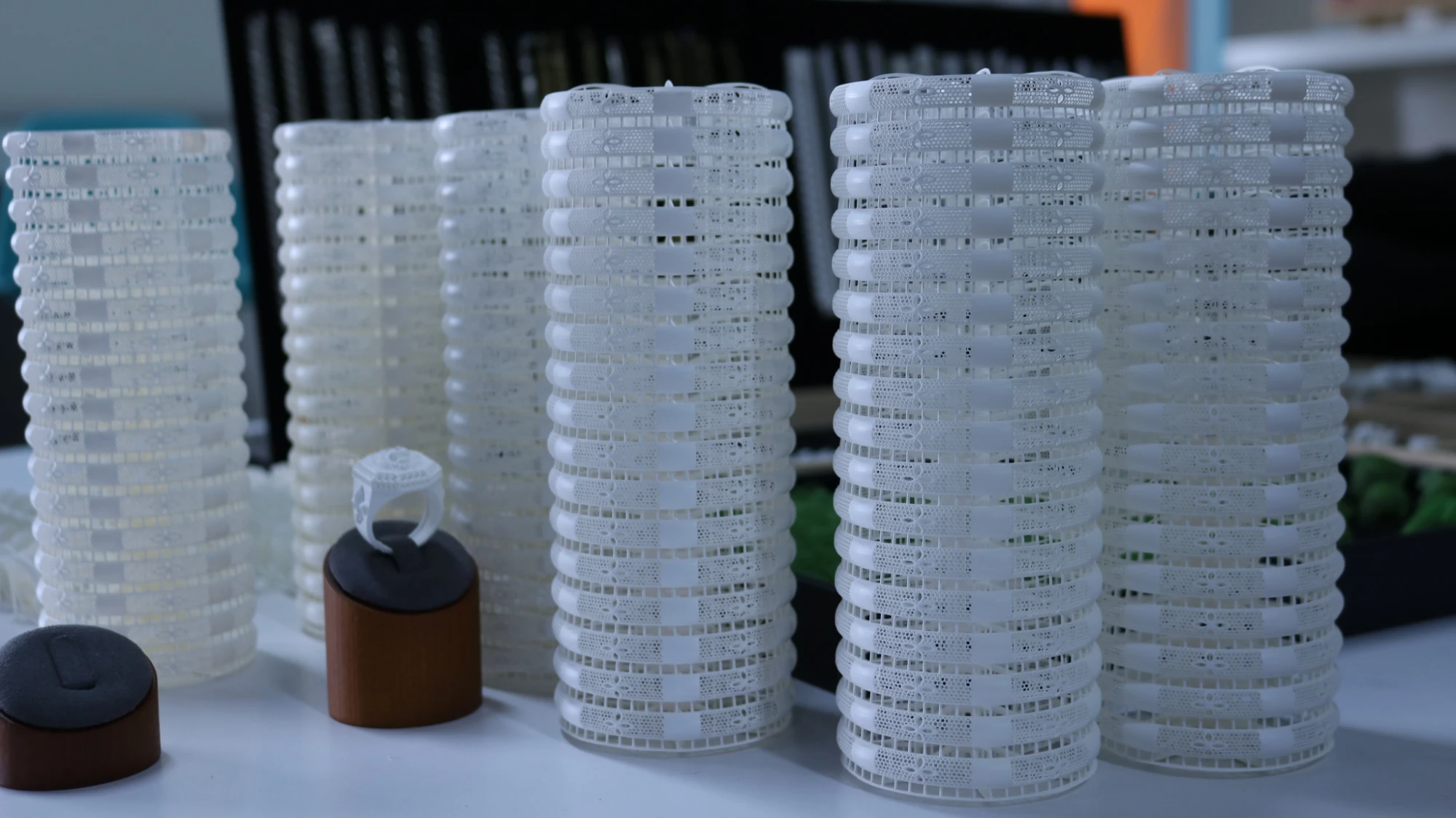 iFUN 12k 19um High Precision Printing large format 3d printer gold giant 12k Production-level printing for LCD 3D Printer