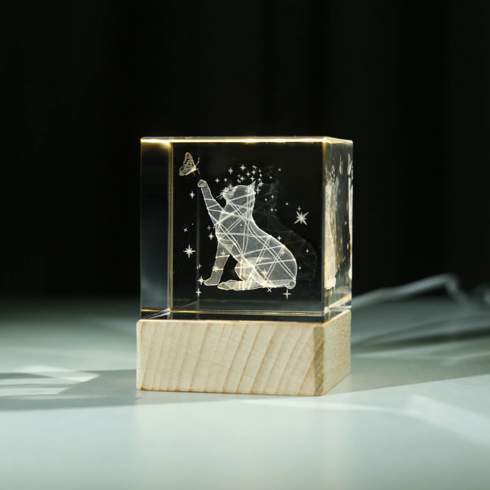 High Quality K9 Transparent Crystal Cube Home Decoration LED Light Multi-coloured Crystal Cube