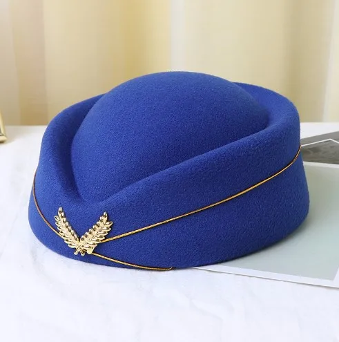 Женский шерстяной берет