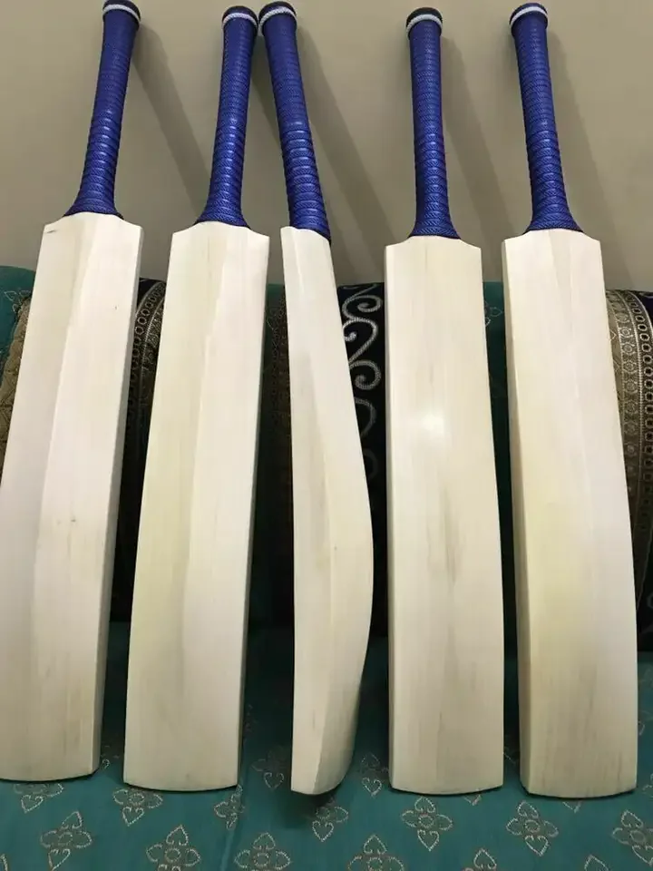 Top Quality India Made Genuine Pro Grade 1 English Willow Cricket Bat Customize Label Available from India