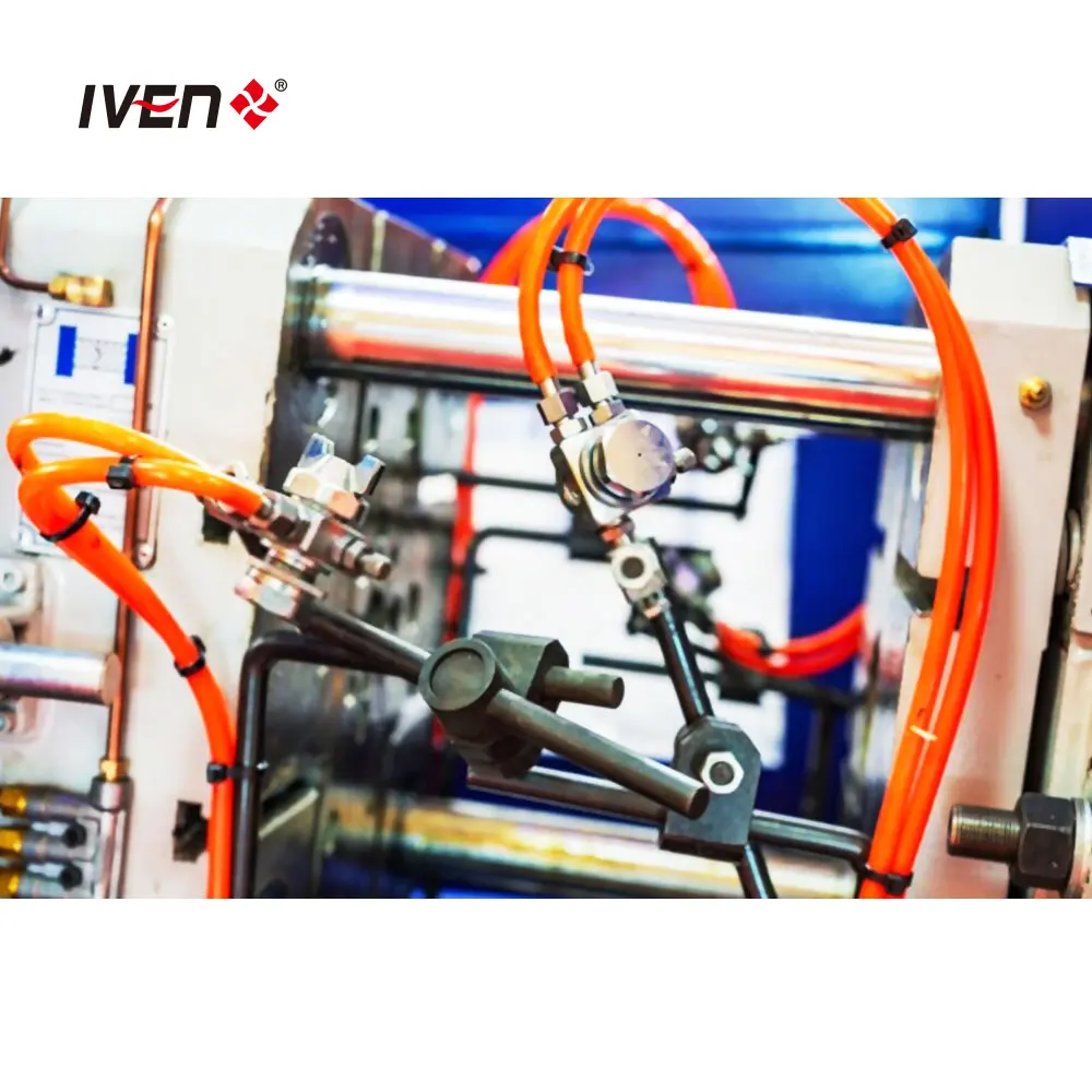 Four Stations Automatic ISBM Injection Molding Machine