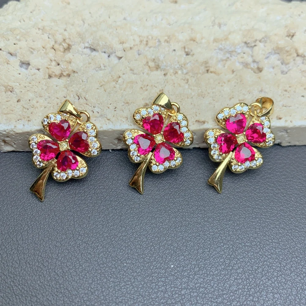 Wholesale Fashion Ruby Rhinestone Four Leaf Clover Pendants Charm Women For Jewelry Making DIY Necklace