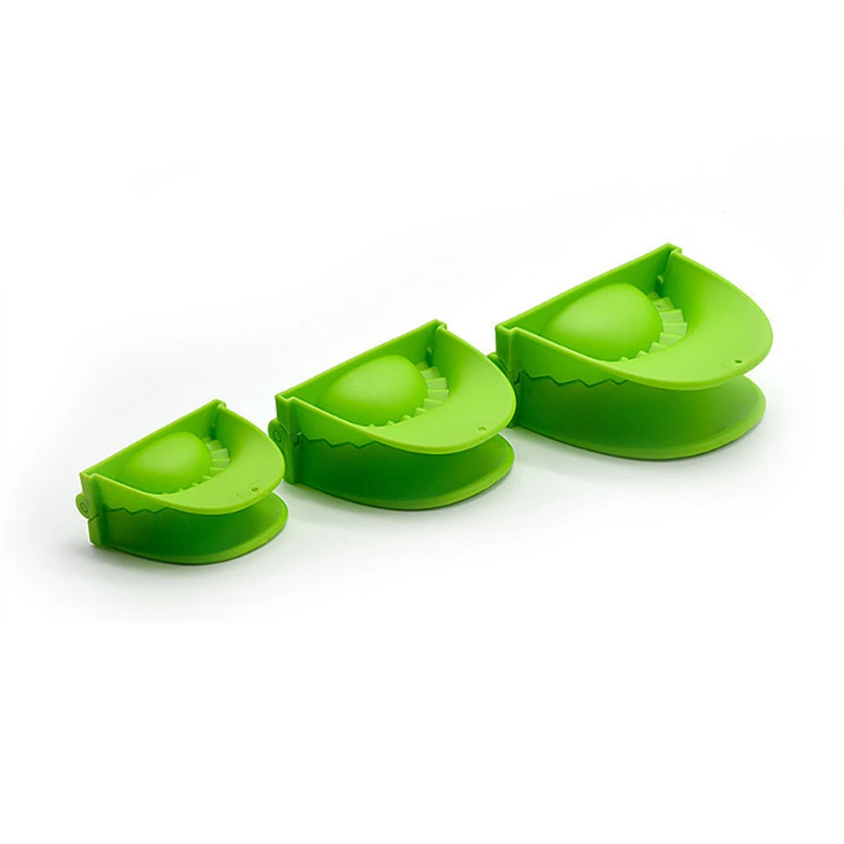 Chinese Manufacturer Pastry Wrappers Dumplings Tools PP BPA Free Manual Dumpling Maker Mould For Home And Hotels