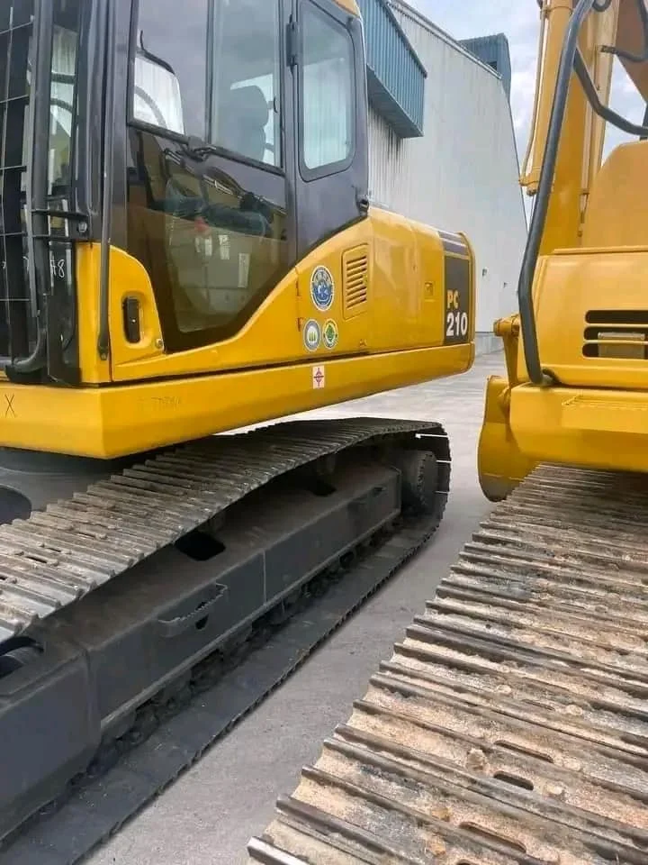 Real-time data display Used Original Excavator machine Japanese Original  komatsu pc210-7  Excavator For Sale