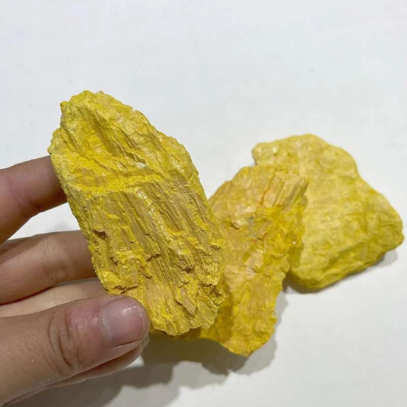 Оптовая продажа натуральные кристаллы realgar минералы кварцевые лечебные камни необработанный камень для украшения дома и офиса