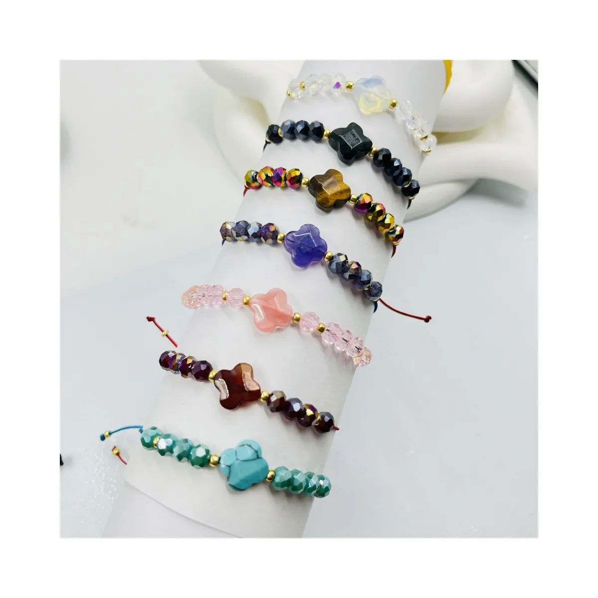 Natural stone four-leaf clover bracelet Crystal beaded amulet bracelet hand-woven bracelet