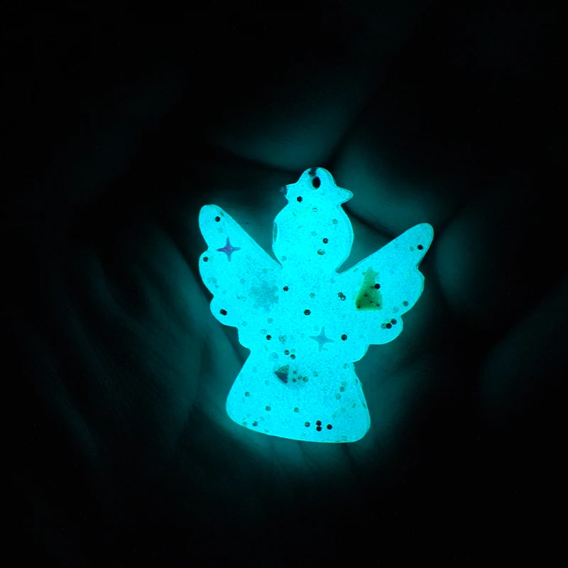 Latest DIY Christmas Resin Art Accessories for Kids Craft Cute Fairy Style Figurine with Model Pattern for Gifts