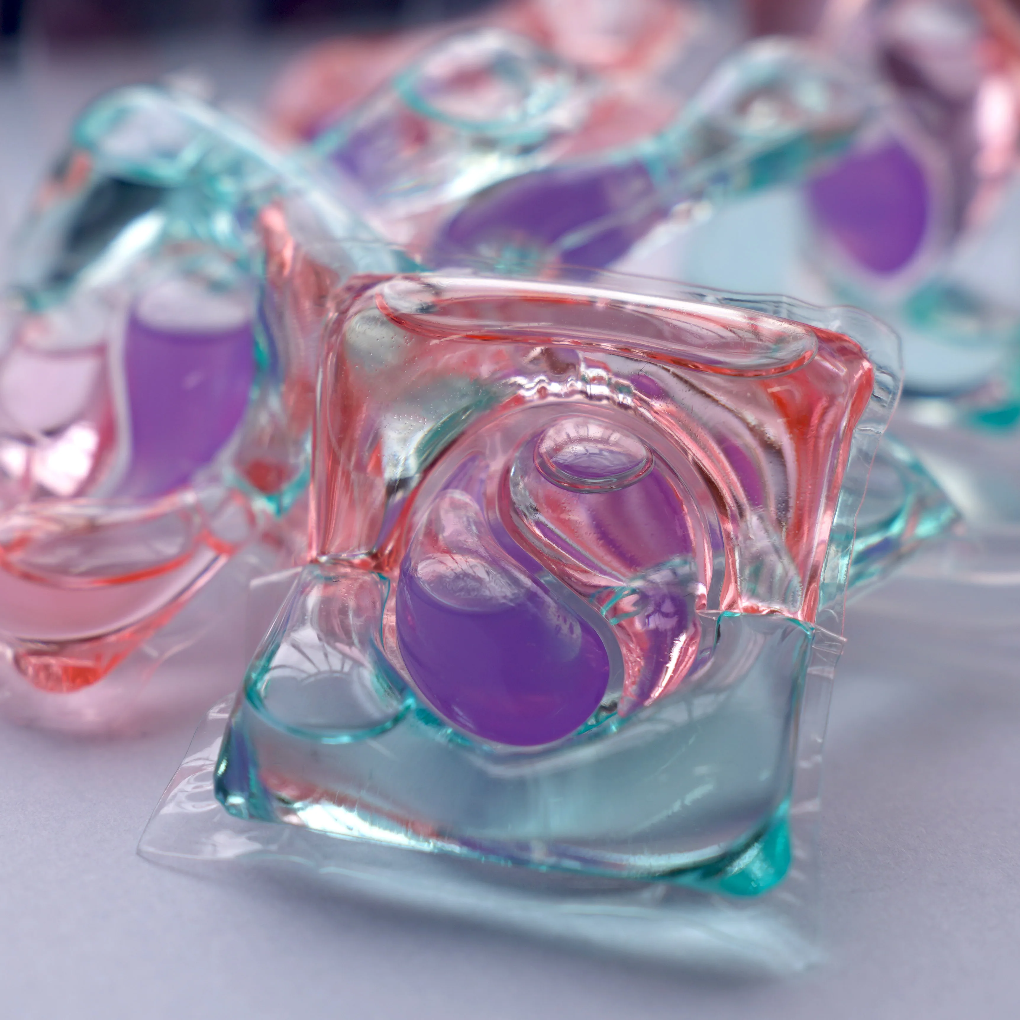 OBM/OEM 4 in 1 Competitive Price Laundry Pods washing capsules detergent for Clothes Manufacturer