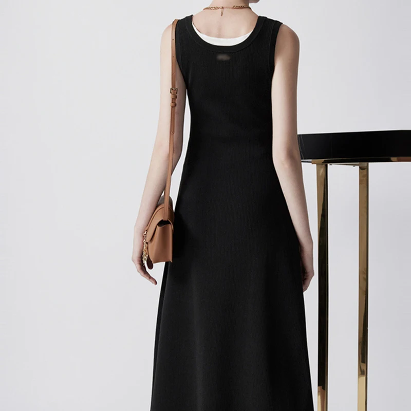 Bright black slim sleeveless tank top type knitted dress for ladies