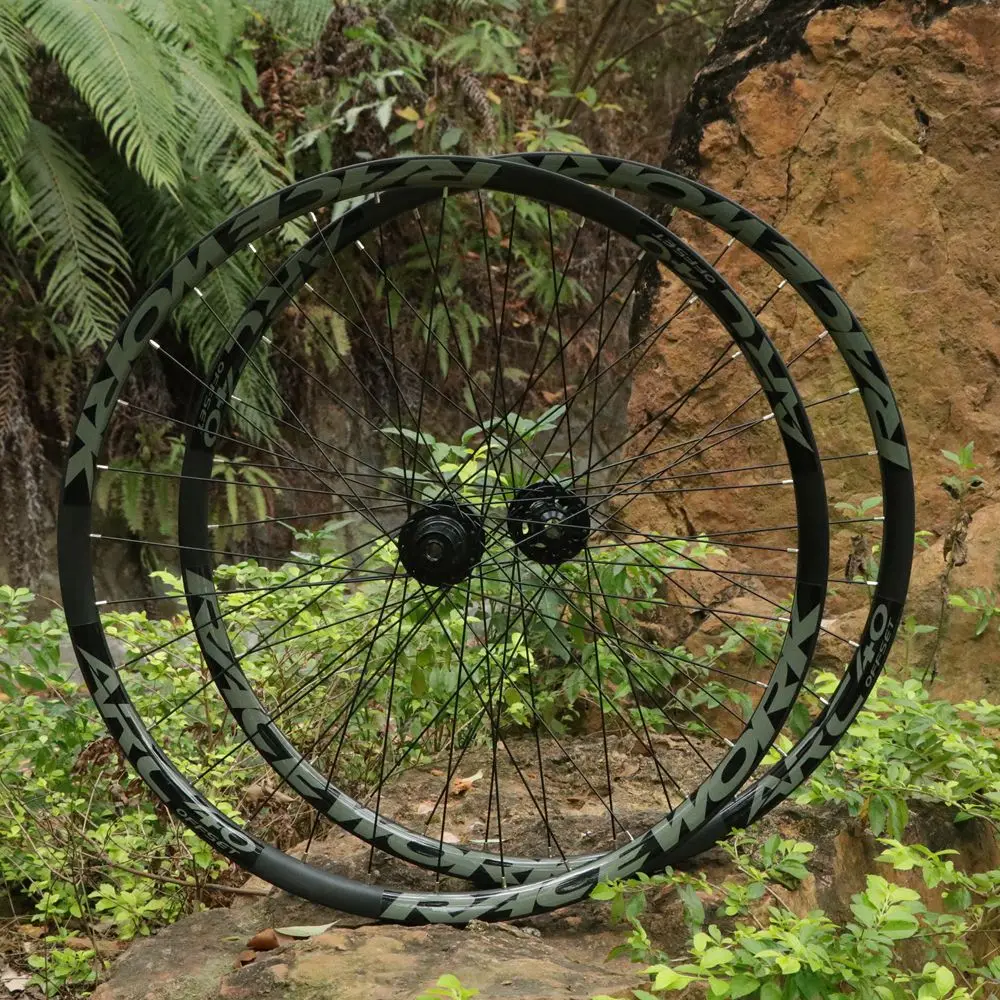 RACEWORK 29er MTB Carbon Wheels HG 10/11S Mountain Bike Thru Axle Disc Brake 28H Straight Pull Hub Carbon MTB Tubeless Wheelsets