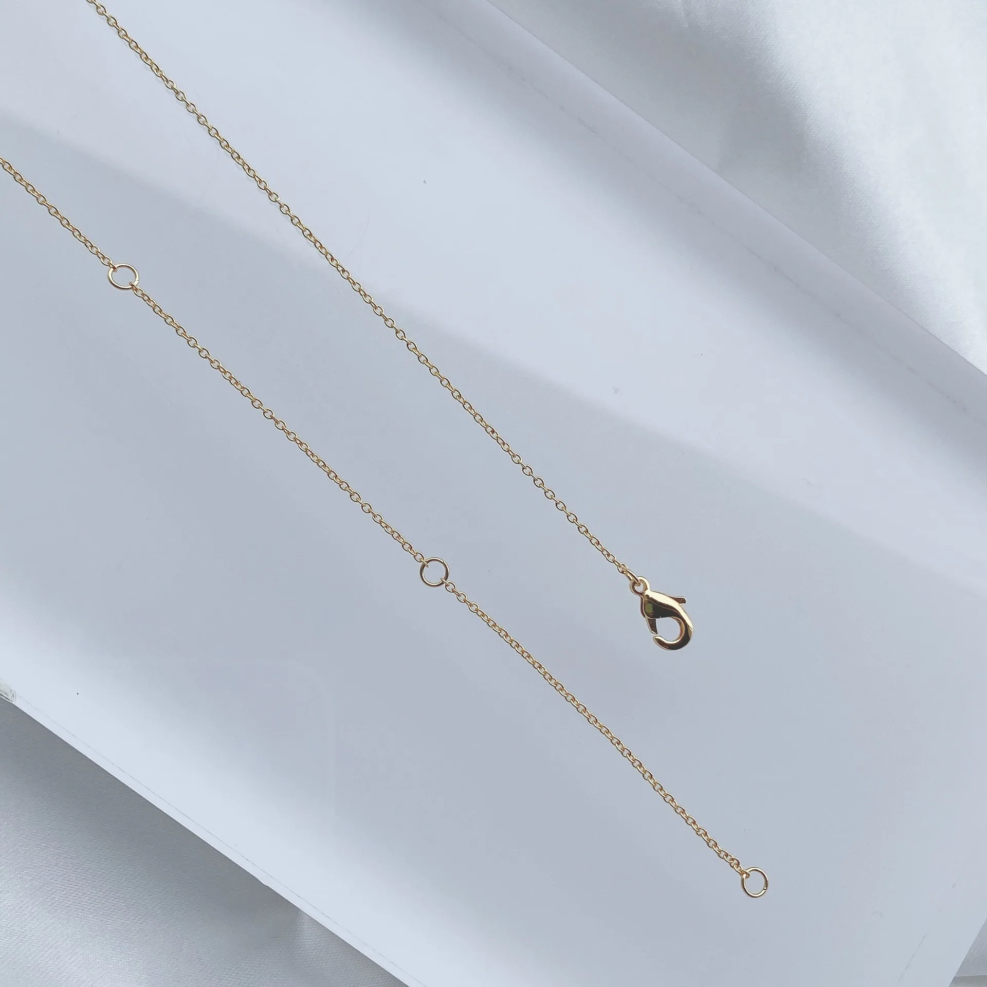 Amazon минималистичное позолоченное ожерелье висячий замок 18K