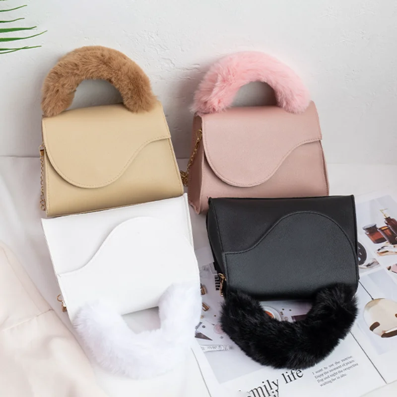 RU 2024 New Style Plain Small Square Bag PU Leather Casual Ladies Mobile Phone Bag Women Furry Wrist Bag