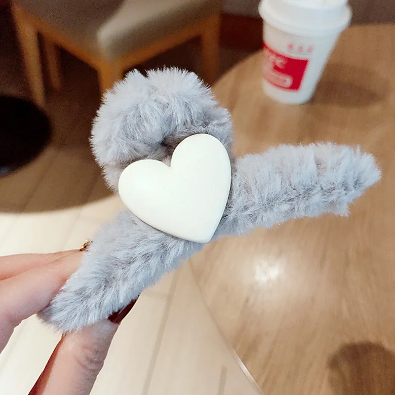 Manufacturer Wholesale Plush Hair Claw Clip Large Size Shark Clips Hair Claw For Women