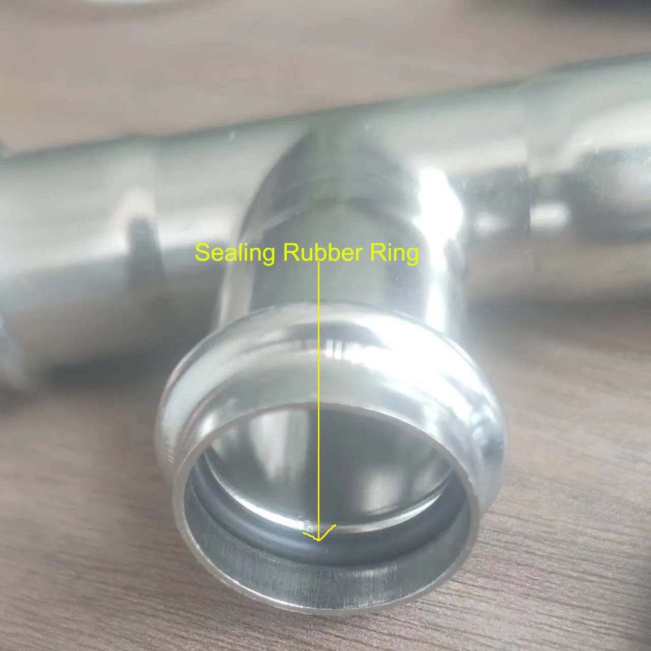 Crimping Tee Connectors Accessories Clamps Built-in Sealing Rubber Ring For 304 Stainless Steel Pipe Connection