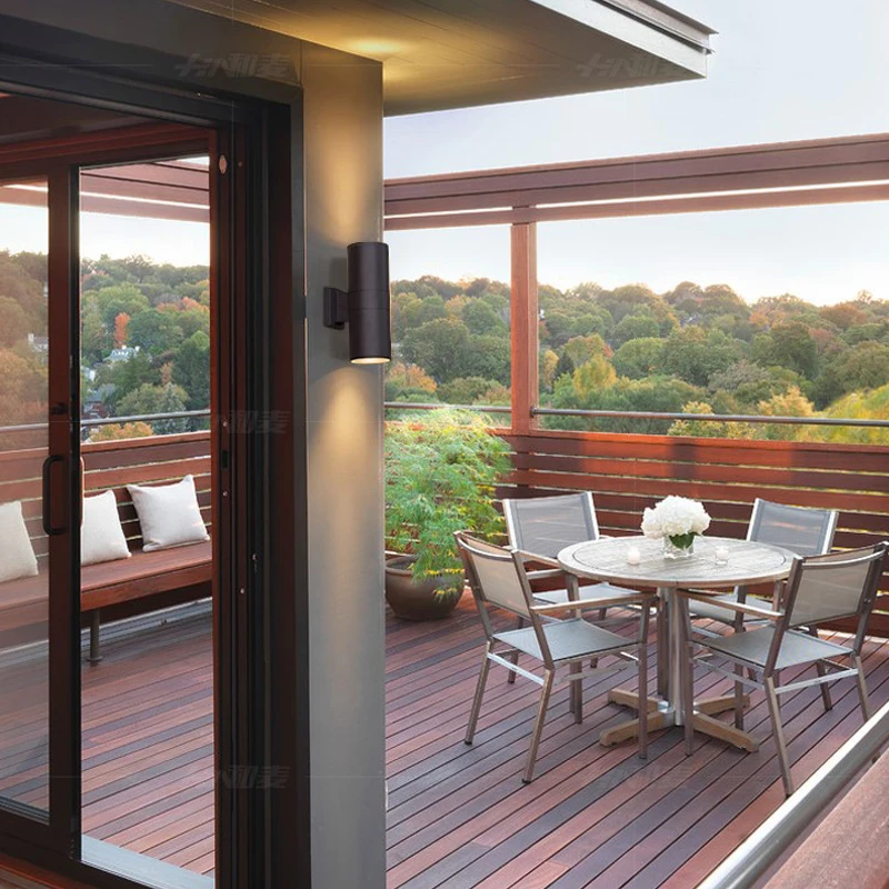 Customized 5w 10w 20w 30w Modern Outdoor Wall Light Led Up And Down Wall Bracket Lights