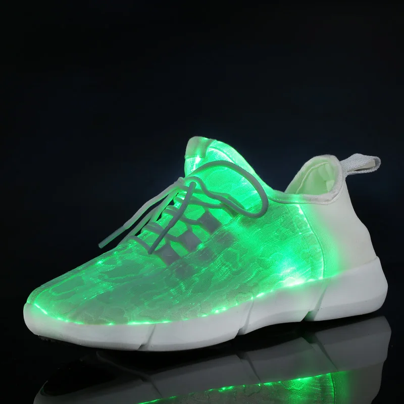 2019 Popular Design Light Flashing Sneaker LED ShoesLight Up for Gift