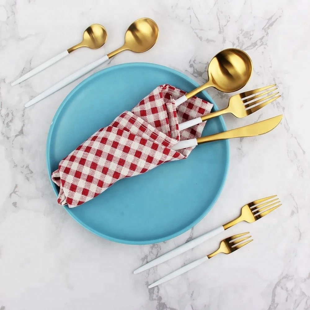 Western Royal Gold Cutlery Set Stainless Steel Flatware Spoons Forks Knives Wedding Party Tableware Matte Silverware Set