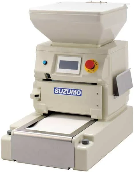 
2021 New Suzumo SVR-BXA Sushi Roll Making machine sushi robot 