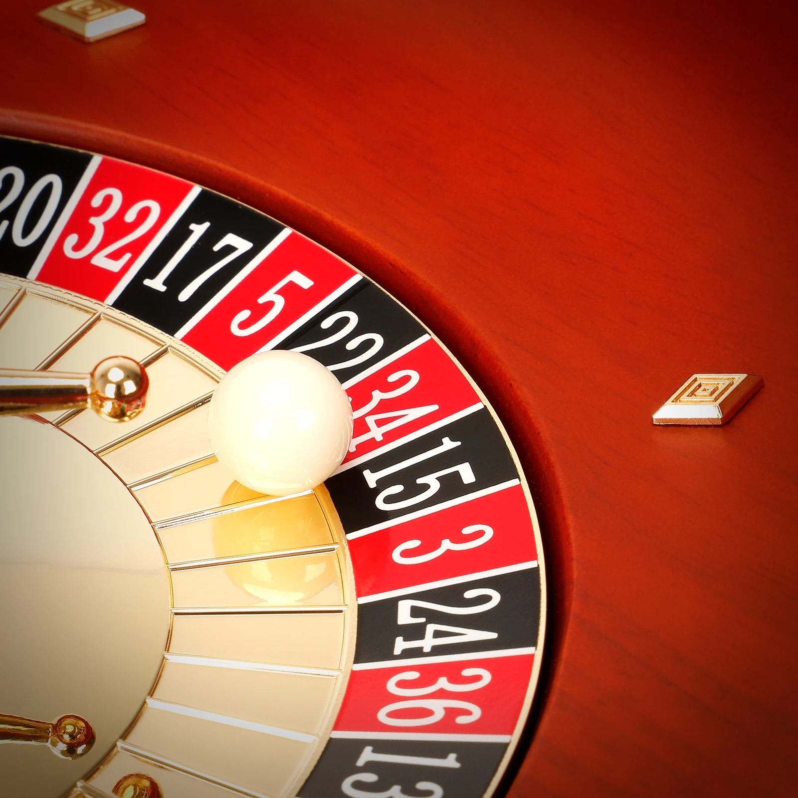 High Quality type C Casino Wooden Wheel Bingo Russian Roulette Turntable Game with Steel Balls