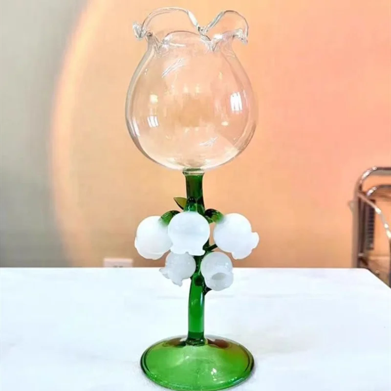 Handmade bell flower cup tall cup with high aesthetic value and creative glass tall cup