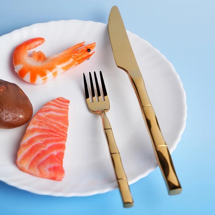 Hot Sell Stainless Steel Gold Plated Knife Fork Spoon Bamboo Design Mirror Finished Handle 5pcs  Luxury Spoon Fork And Knife Set