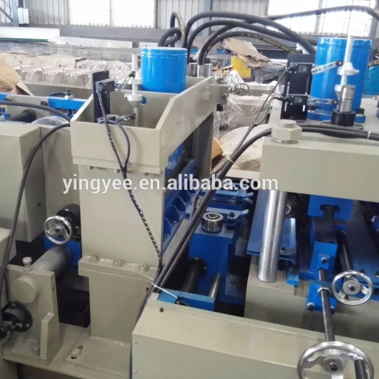 YINGYEE c z purlin interchangeable cold roll forming machine with PLC system