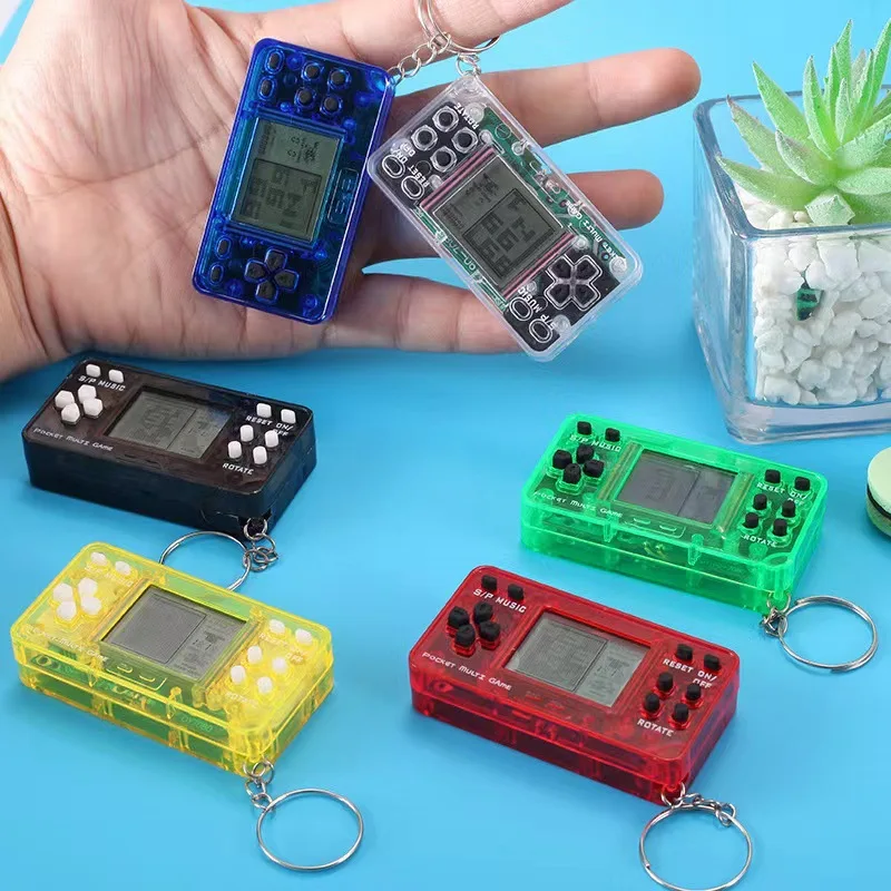 1 PCS Mini Handheld Game Console Backpack Keychain Retro Game Console Keyring
