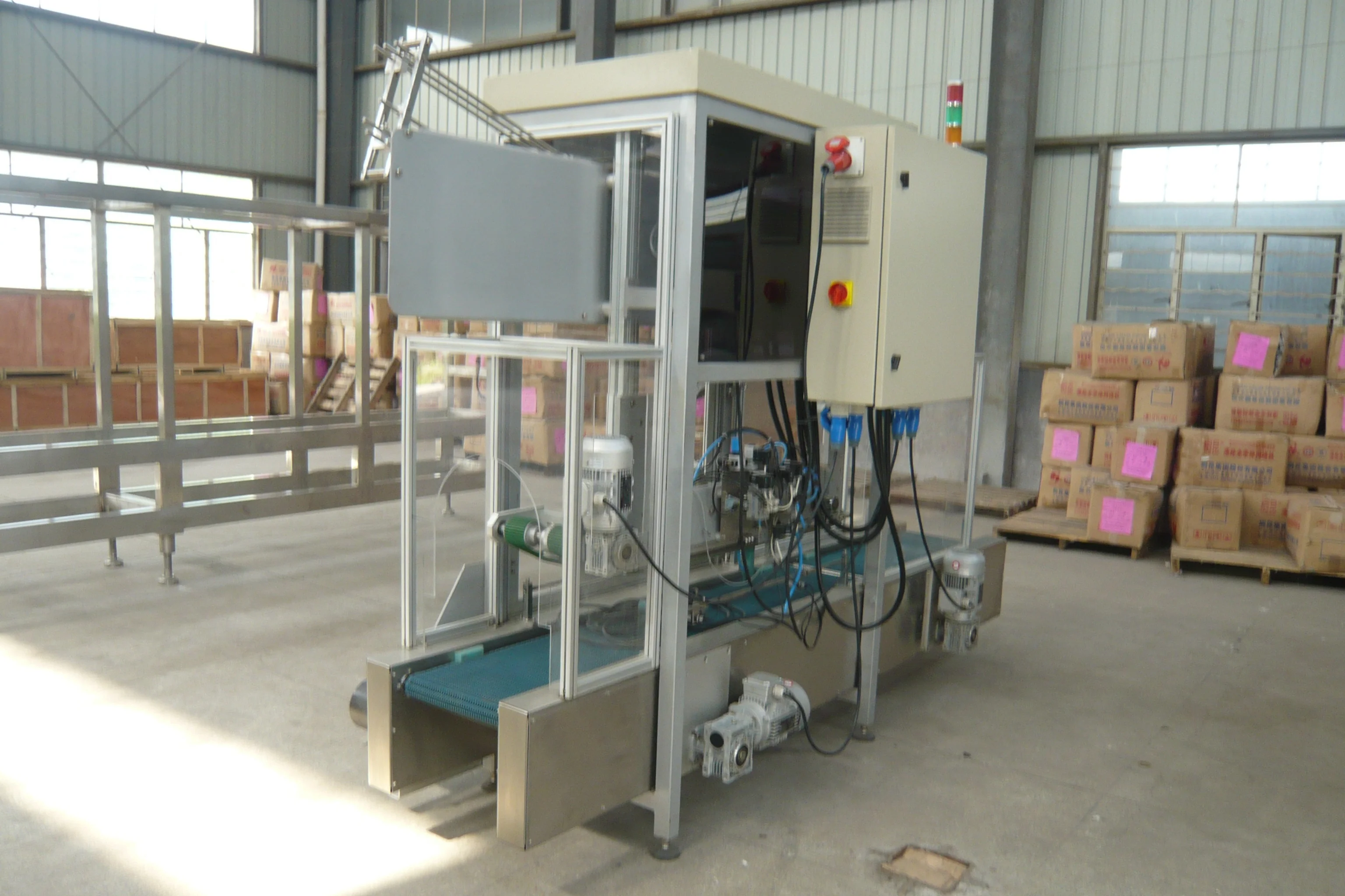 
Automatic Bottle Handle Paster 