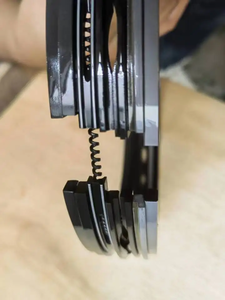 Marine spare parts AKASAKA UEC37/88H Piston Ring china manufacturer engine parts