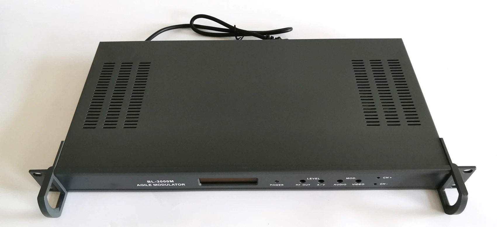 Wholesale 19 RACK AGILE MODULATOR FM Tuner