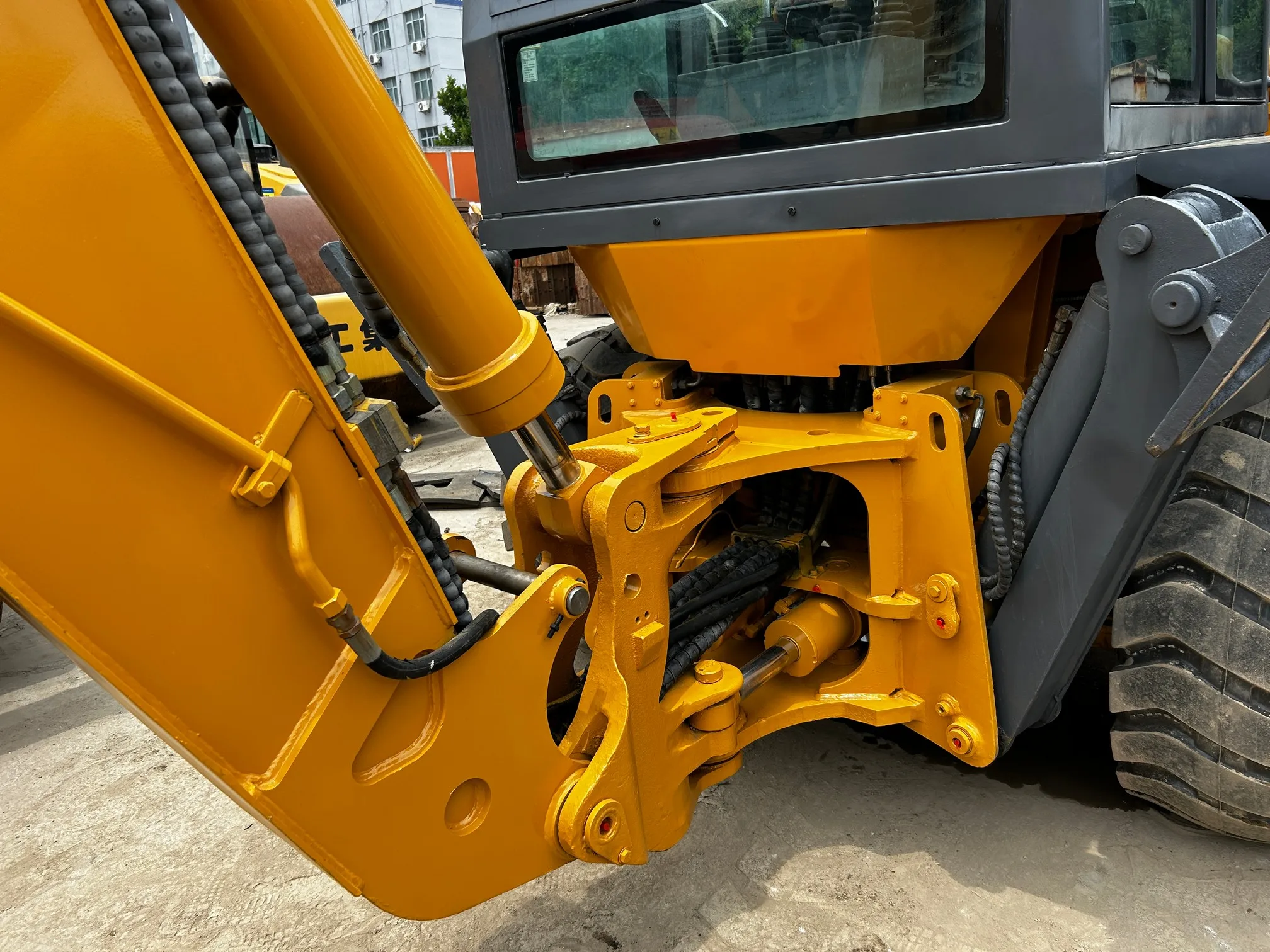 Wheel Loader Backhoe Front Loader Tractor Used Lingong LGB680 Hydraulic Motor Loaders