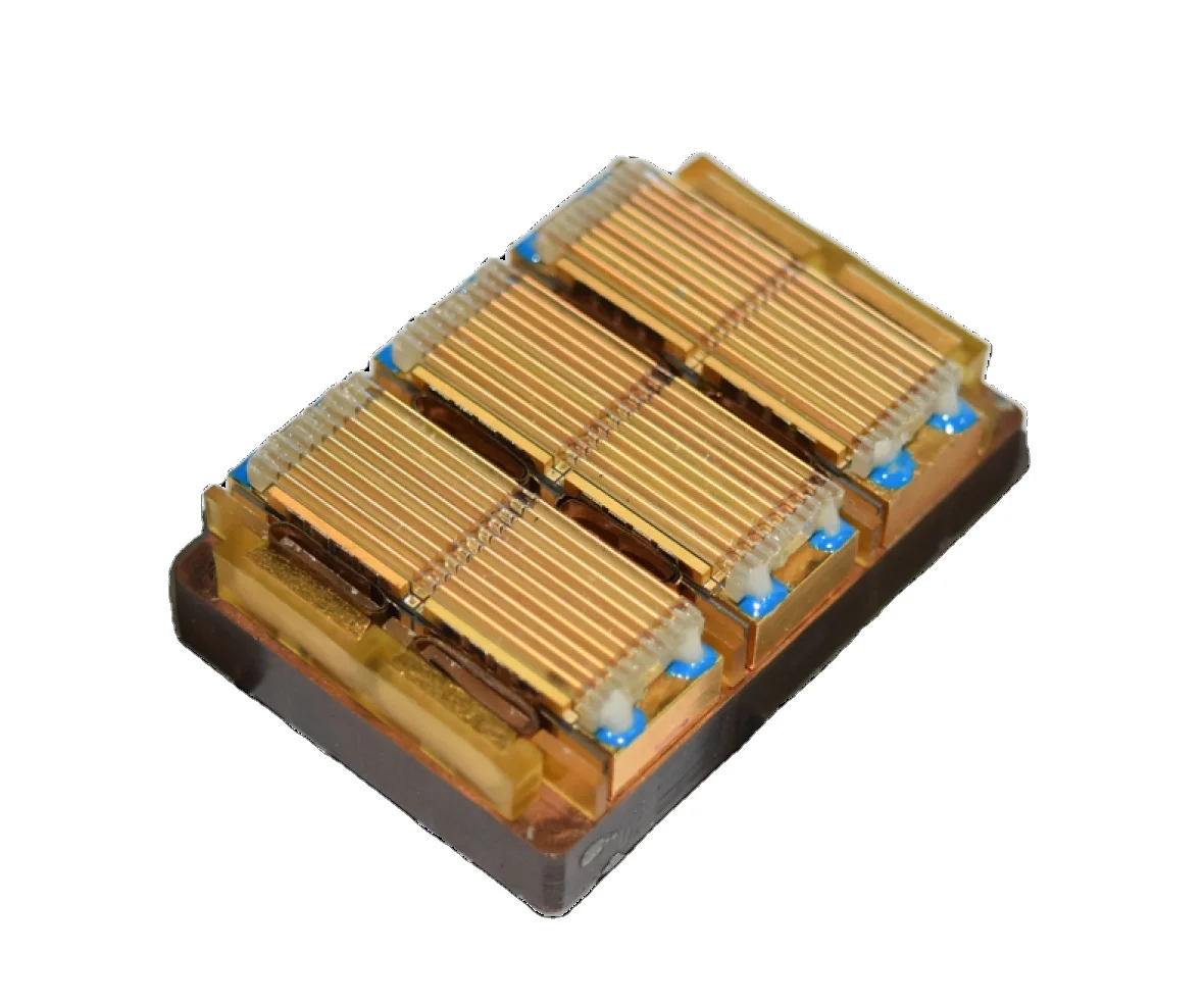 808nm 2400W Stack High power and high temperature hard solder array