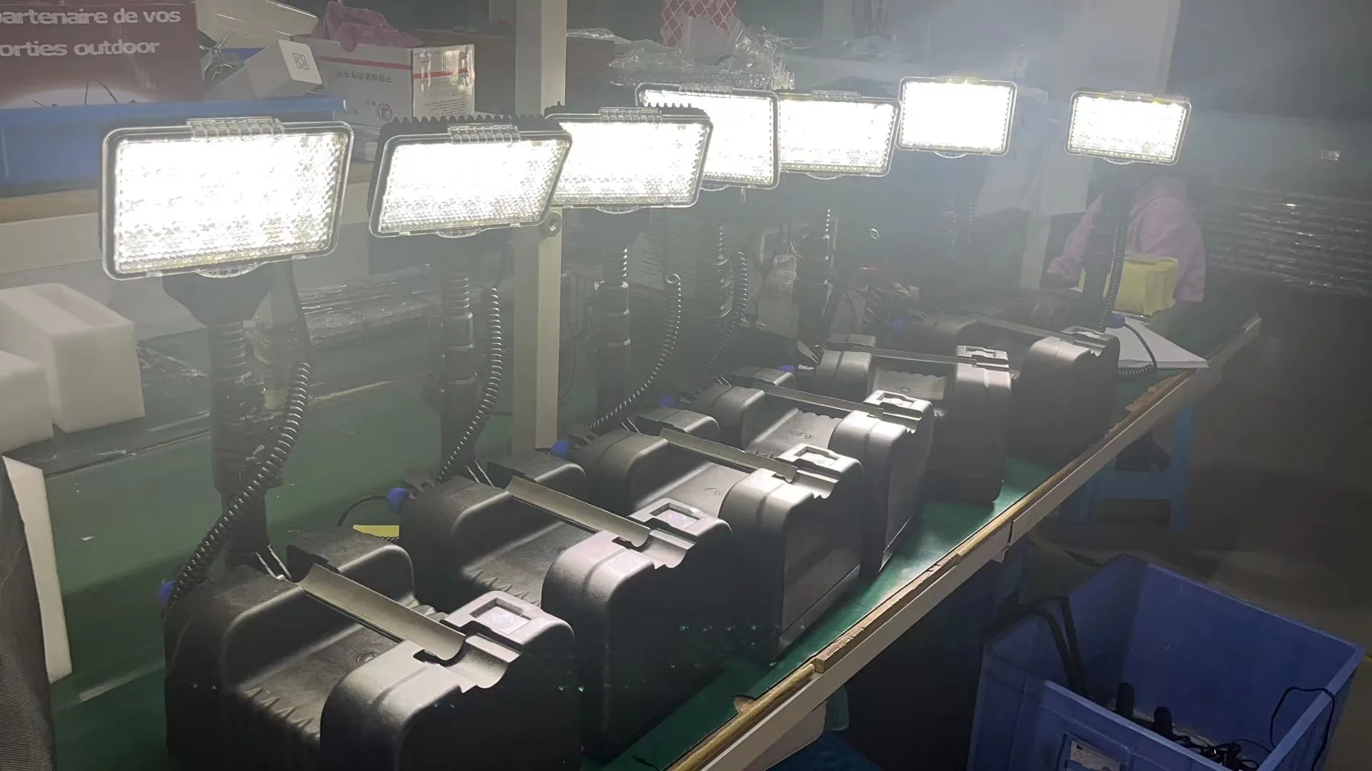 Hot Sales 72W Portable Led Remote Area Lighting Rechargeable Led Area Work Light High/Middle/Low/SOS Switch