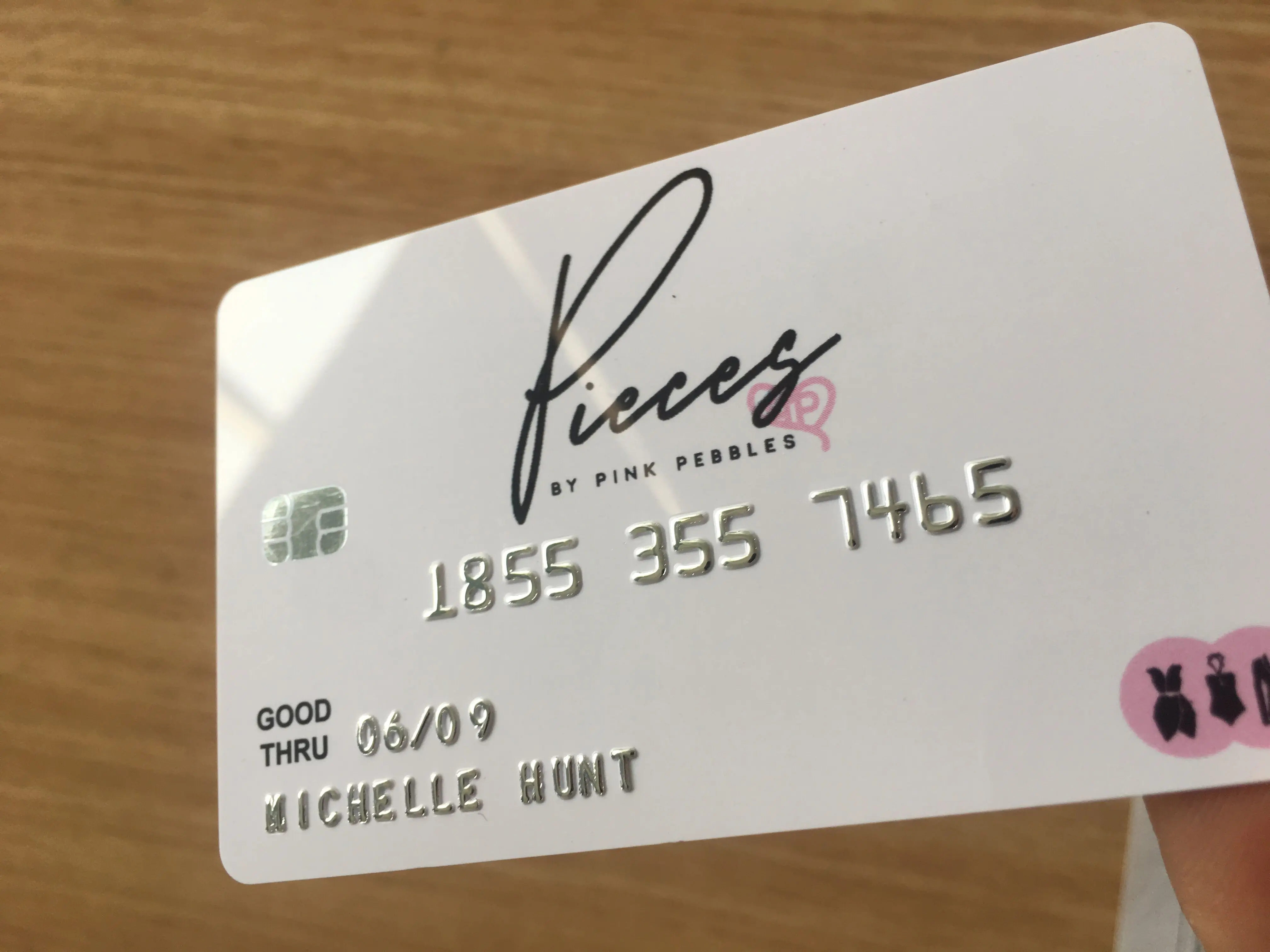 Custom credit card standard PVC Membership Name plastic business card with embossed number and signature panel