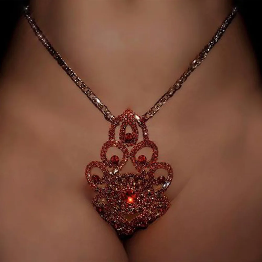 New arrival Fashion Sexy Shiny Red Crystal Rhinestone Underwear Sexy Body Chain High Quality Beach Bikini Chain For Women