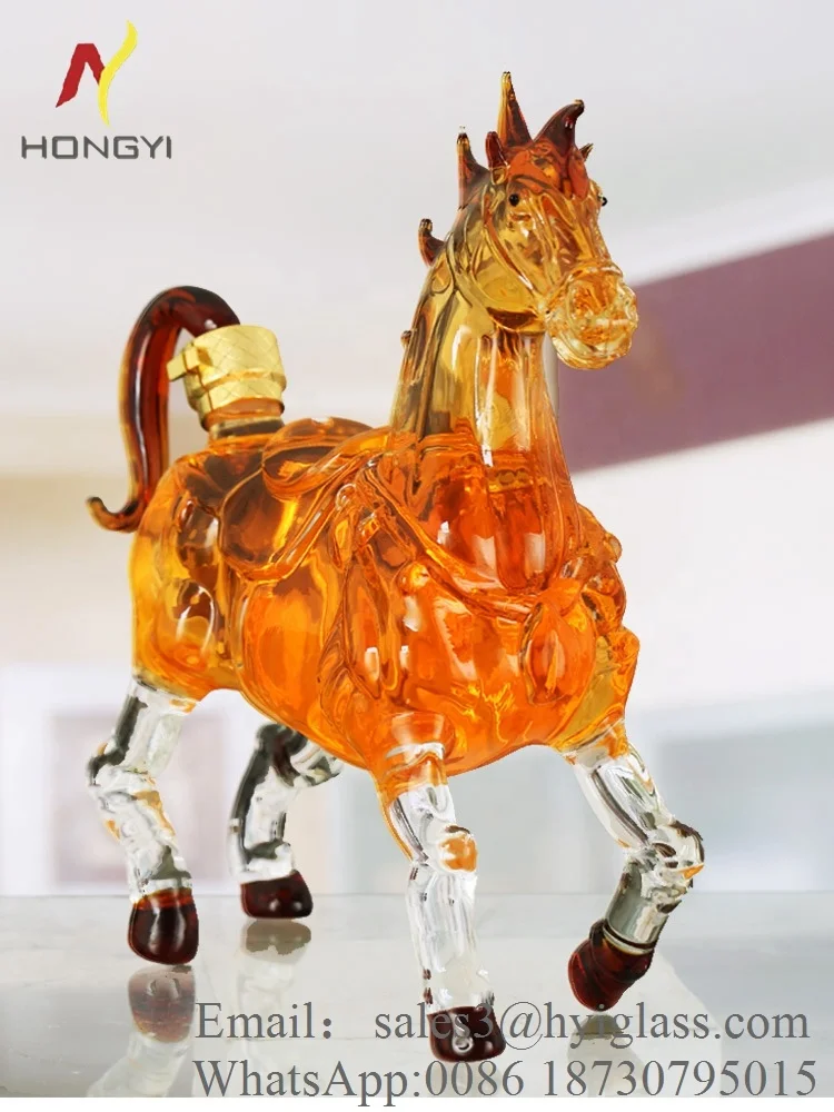 Animal Shaped Glass Bottle Golden horse Shaped Clear Glass Decanter Whiskey Glass Bottles 1000ml