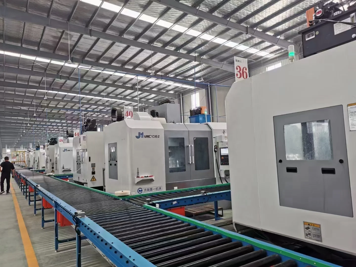 Jiangzao Golden Finish Passenger Car Wheels Forged Alloy Car Wheel Rim 18 19 20 21 22 inch 5x112 5x120 5x130 6x139.7