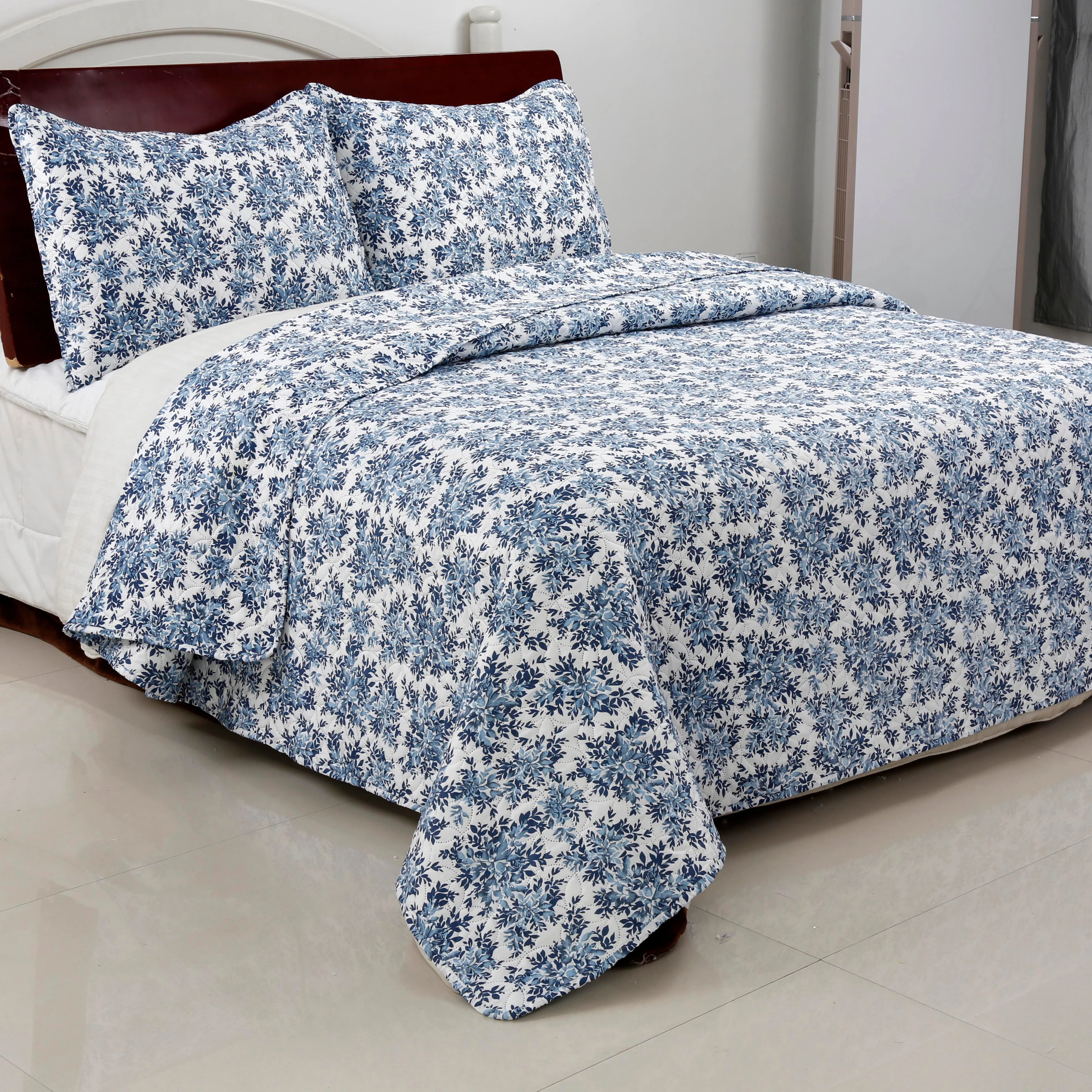 Customized Floral Design Printed Soft Coverlet 100% Polyester Bedspread Quilt Set for