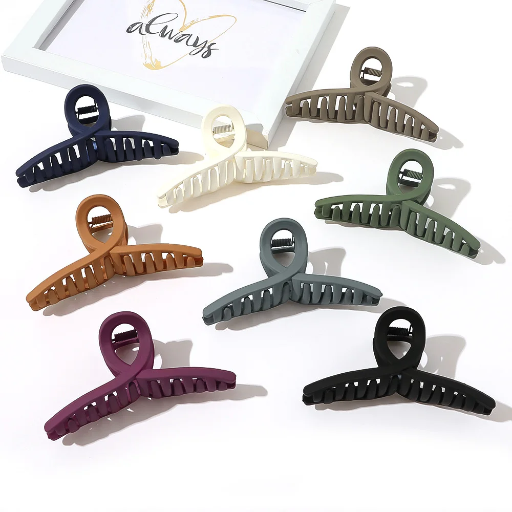 Women Hair Claw Crab Clip Charm Chic Solid Small Hair Styling Tools Headgear Hair Clips
